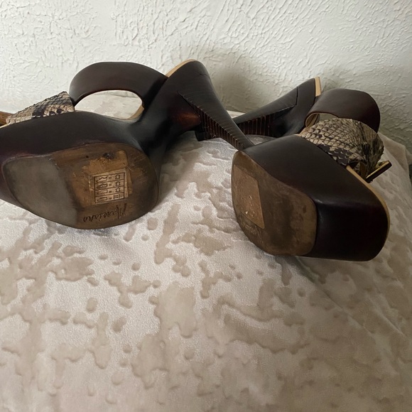 Marciano heels - Picture 5 of 5